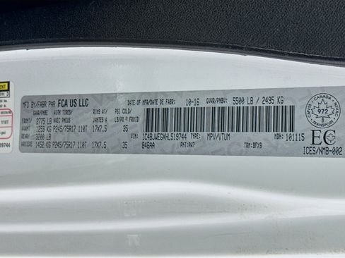 Used 2017 Jeep Wrangler 75th Anniversary image 37