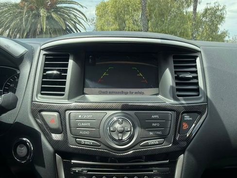 Used 2020 Nissan Pathfinder SV w/ Rock Creek Edition FWD image 26