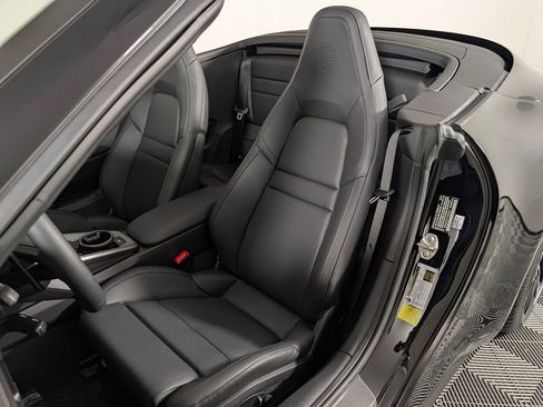 New 2026 Porsche 911 Carrera RWD image 5