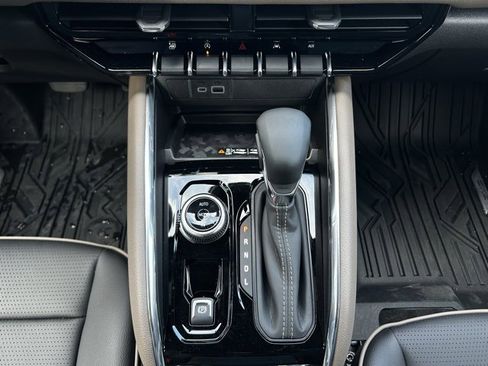 New 2026 GMC Canyon Denali w/ LPO, Denali Black Edition image 25