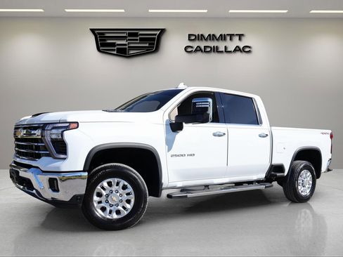 Used 2024 Chevrolet Silverado 2500 LTZ image 1