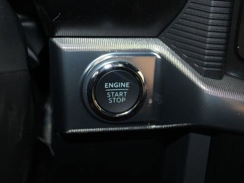 New 2025 Ford F150 Lariat w/ Equipment Group 502A High image 41