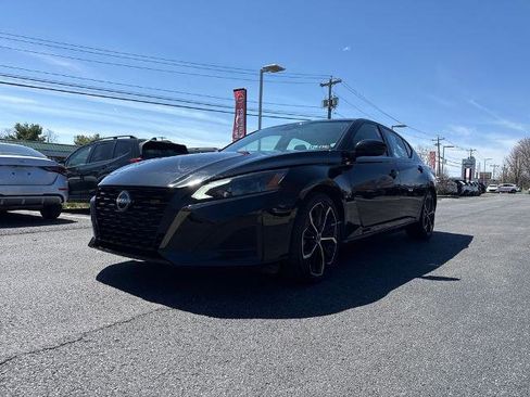 Certified 2024 Nissan Altima 2.5 SR FWD image 4