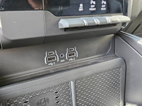 New 2025 RAM 1500 Big Horn image 22