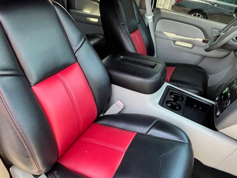 Used 2014 GMC Yukon XL SLT RWD image 12
