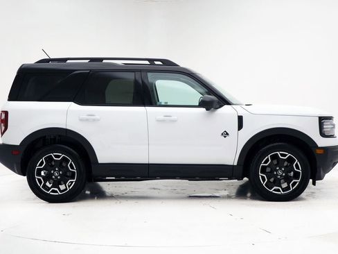 Used 2025 Ford Bronco Sport Outer Banks w/ Outer Banks Tech Package+ image 3