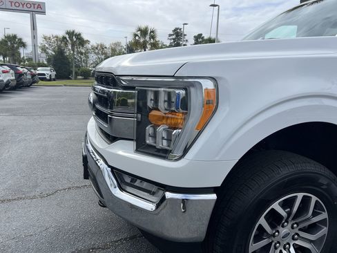 Used 2021 Ford F150 Lariat image 6