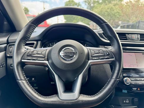 Used 2018 Nissan Rogue SL AWD/4WD image 15