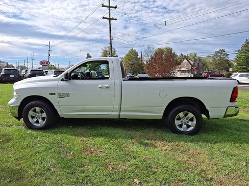 Used 2020 RAM 1500 Classic SLT image 4
