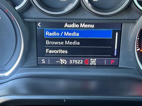 Used 2022 Chevrolet Silverado 1500 RST image 34