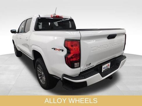 Used 2023 Chevrolet Colorado LT w/ LT Convenience Package II image 7