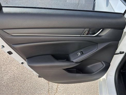 Used 2022 Honda Accord Sport image 16