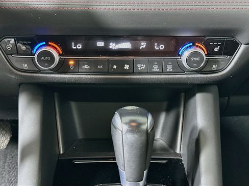 Used 2021 MAZDA MAZDA6 Carbon Edition FWD image 23