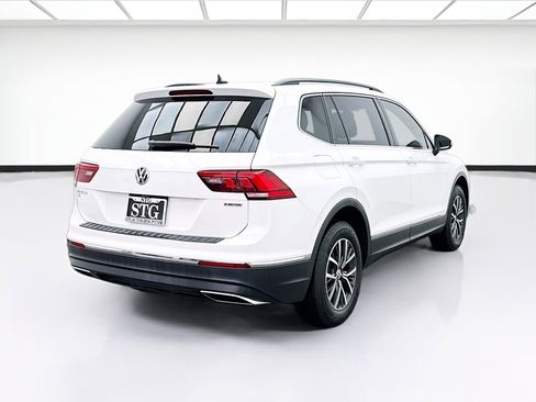 Used 2020 Volkswagen Tiguan S image 4