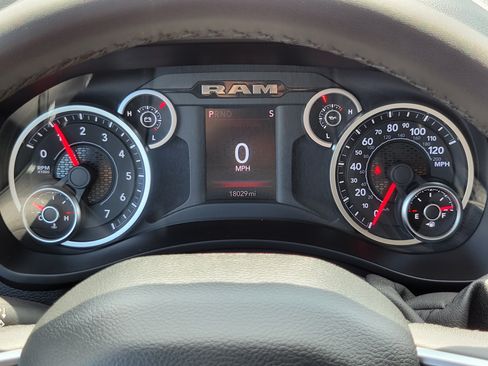 Used 2026 RAM 2500 Big Horn AWD/4WD image 9