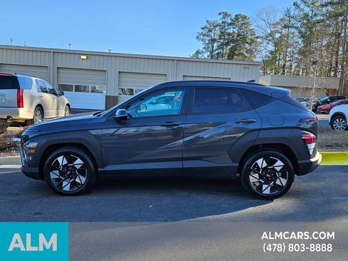 Used 2024 Hyundai Kona SEL image 3