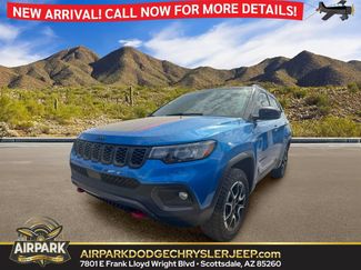 Used 2026 Jeep Compass Trailhawk AWD/4WD video 1