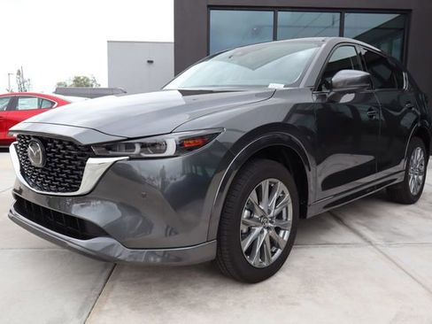 Used 2025 MAZDA CX-5 AWD 2.5 S w/ Premium Plus Pkg image 8