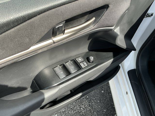 Used 2025 Toyota Camry LE FWD image 18