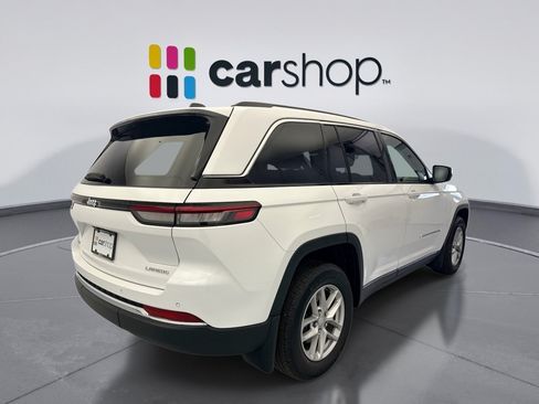 Used 2023 Jeep Grand Cherokee Laredo w/ Luxury Tech Group I AWD/4WD image 5