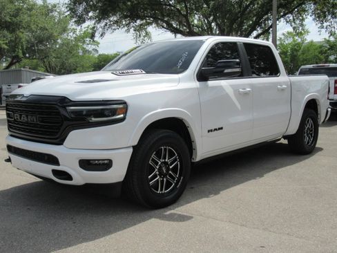 Used 2022 RAM 1500 Limited AWD/4WD image 3