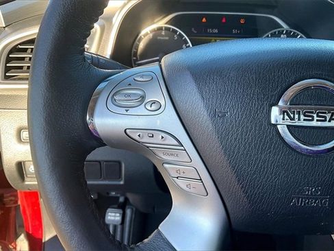 Used 2018 Nissan Murano Platinum w/ Cargo Package image 16