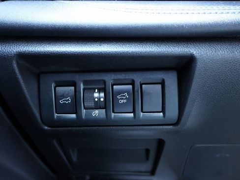 Used 2023 Subaru Outback Touring XT image 33