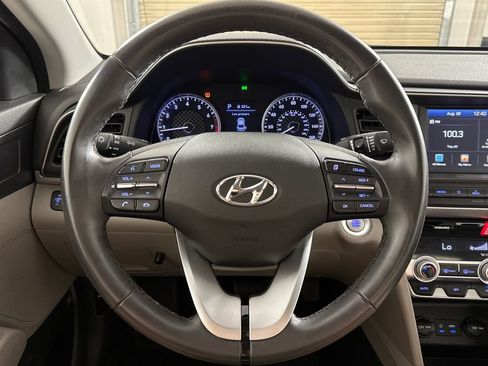 Used 2020 Hyundai Elantra Value Edition FWD image 14
