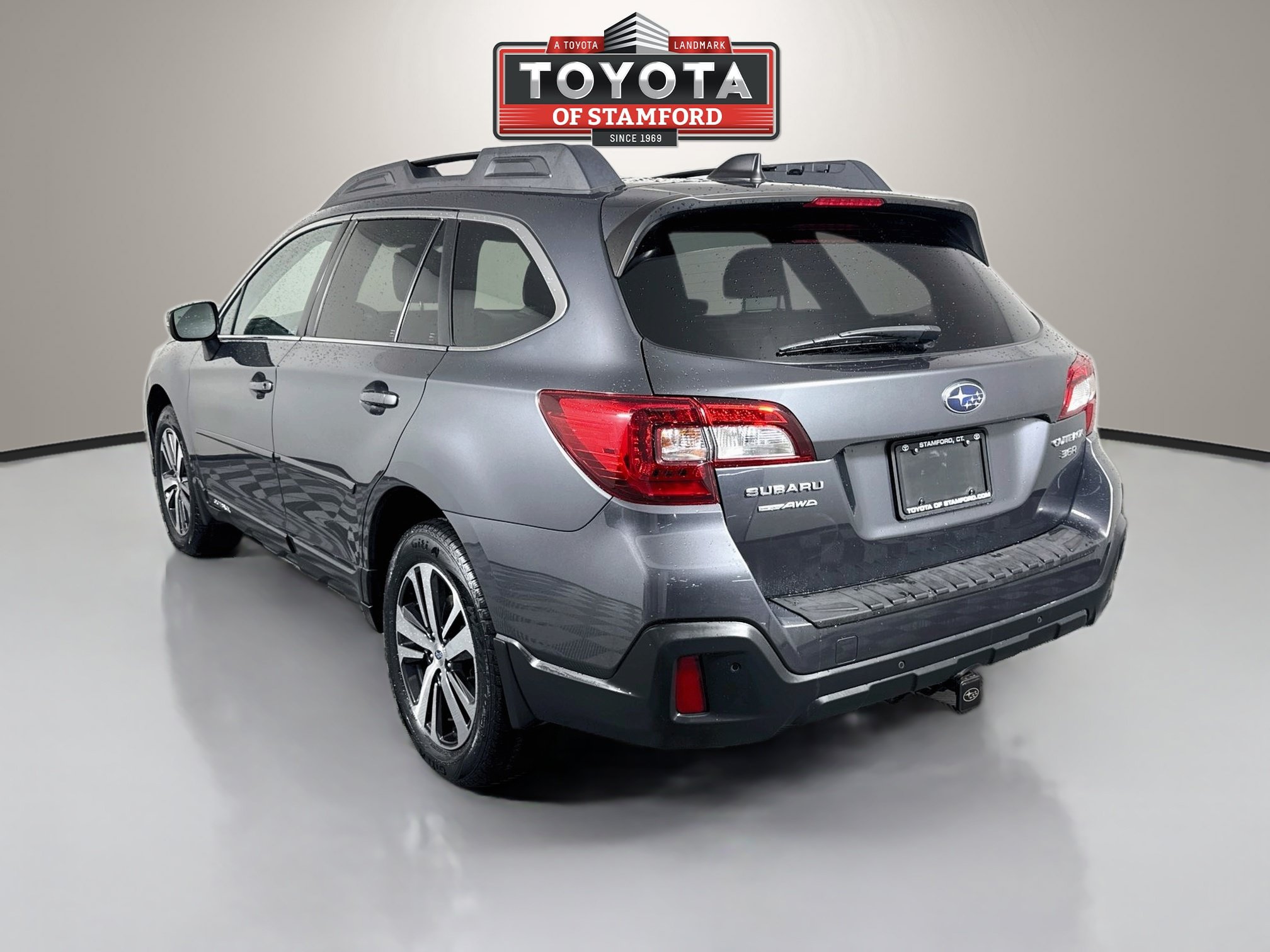 Used 2019 Subaru Outback 3.6R Limited AWD/4WD image 5