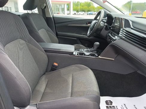 Used 2025 Toyota Camry LE FWD image 29