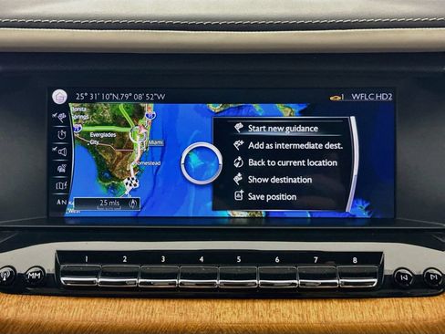 Used 2019 Rolls-Royce Cullinan AWD/4WD image 13