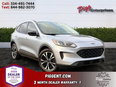 Used 2022 Ford Escape SE w/ SE Sport Appearance Package