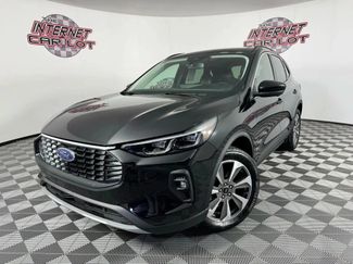 Used 2025 Ford Escape Platinum w/ Premium Technology Package AWD/4WD video 1