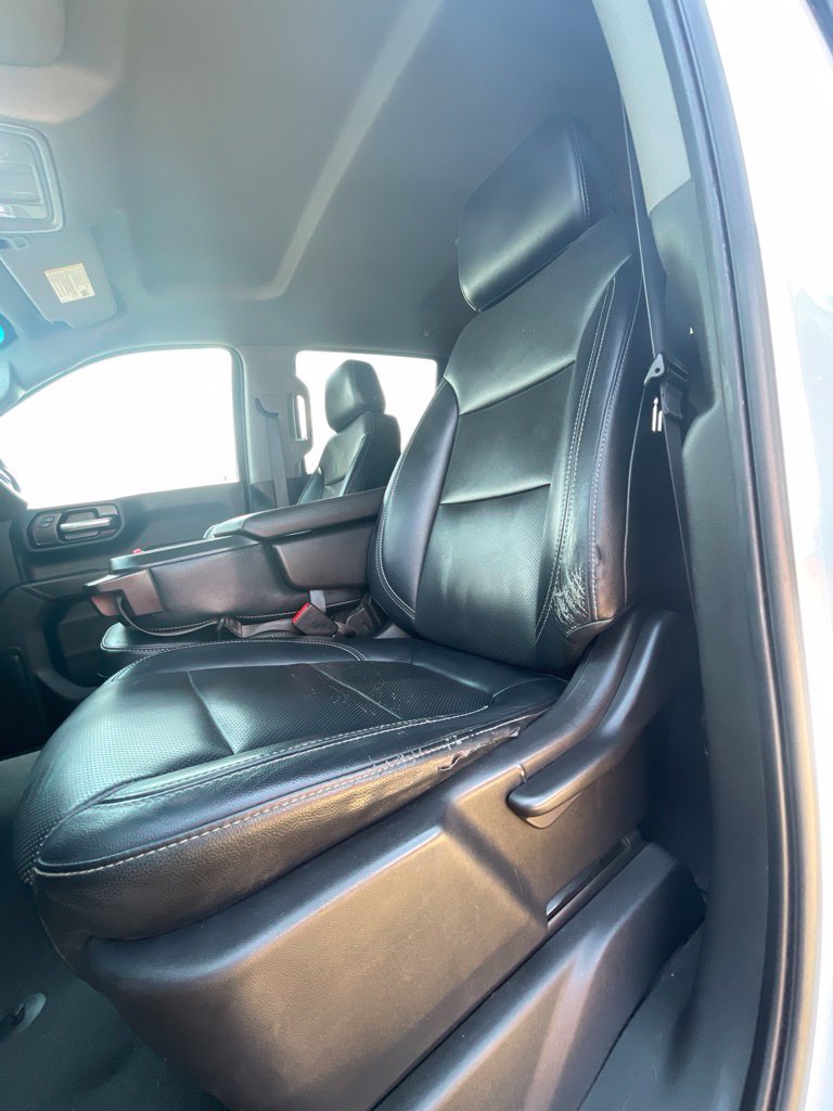 Used 2022 Chevrolet Silverado 1500 Custom w/ Safety Confidence Package RWD image 10