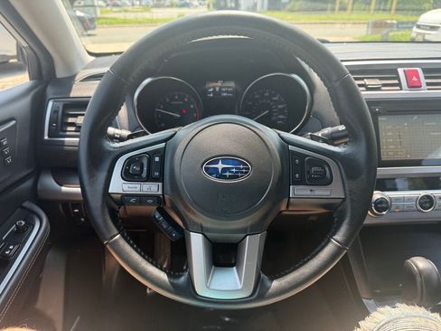 Used 2015 Subaru Legacy 2.5i Limited AWD/4WD image 12