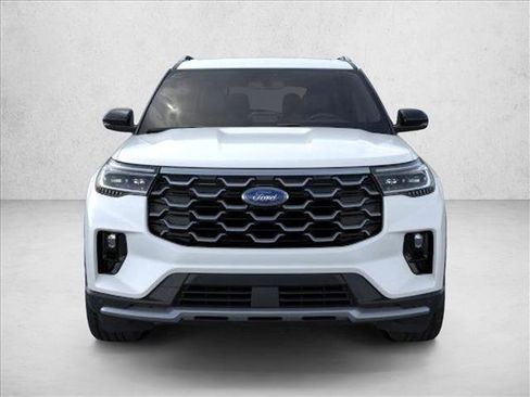 New 2026 Ford Explorer Platinum image 6