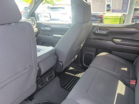 Certified 2023 Chevrolet Silverado 1500 RST w/ Z71 Off-Road Package AWD/4WD image 19