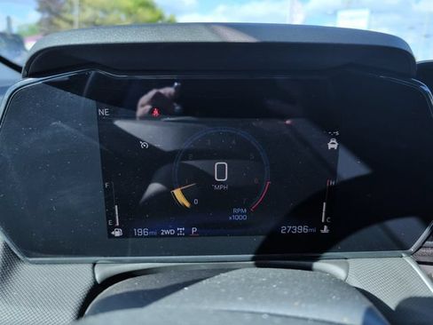Used 2025 Chevrolet TrailBlazer LT AWD/4WD image 19