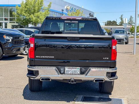 Used 2019 Chevrolet Silverado 1500 LTZ w/ Technology Package AWD/4WD image 3