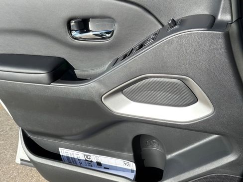 New 2026 Nissan Frontier SV image 16