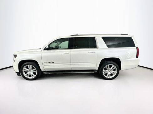 Used 2017 Chevrolet Suburban Premier AWD/4WD image 4