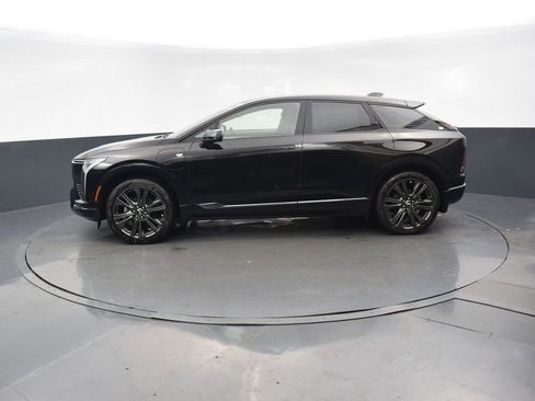 New 2026 Cadillac Optiq Sport 2 image 2