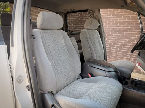 Used 2004 Toyota Tundra SR5 w/ TRD Off-Road Pkg AWD/4WD image 20