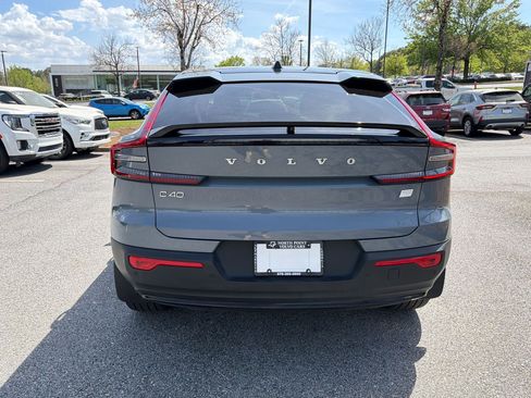 Used 2023 Volvo C40 P8 Recharge Ultimate image 10