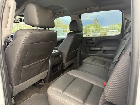 Used 2018 GMC Sierra 1500 SLT w/ All Terrain Package AWD/4WD image 6
