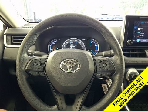 Certified 2025 Toyota RAV4 LE AWD/4WD image 25
