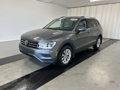 Used 2018 Volkswagen Tiguan S w/ 3rd Row Seat Package AWD/4WD image 5