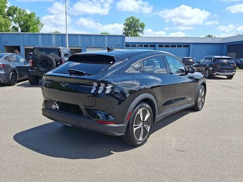 Used 2022 Ford Mustang Mach-E Select AWD/4WD image 6