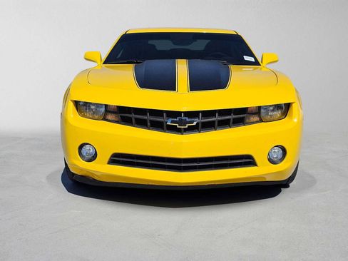 Used 2010 Chevrolet Camaro LT RWD image 8