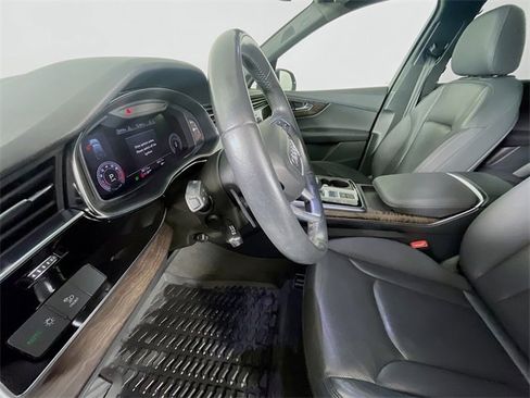 Used 2020 Audi Q7 3.0T Premium Plus w/ Premium Plus Package image 23